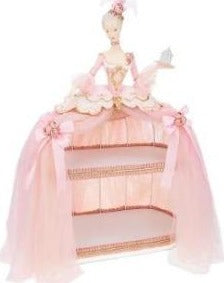 Marie Antoinette Cupcake Shelving Display